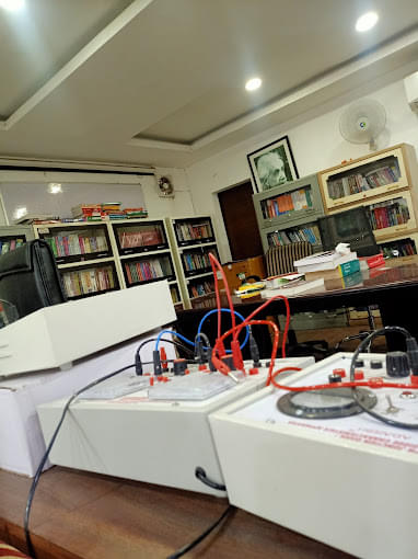 Waves Institute for Physics Waves photo 2